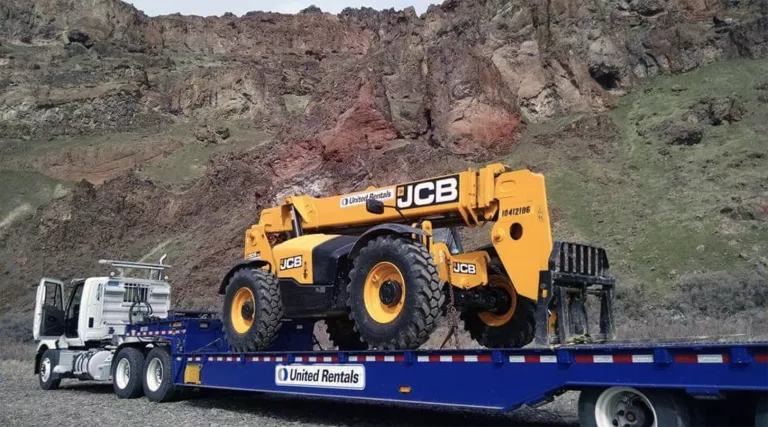 Reach forklift