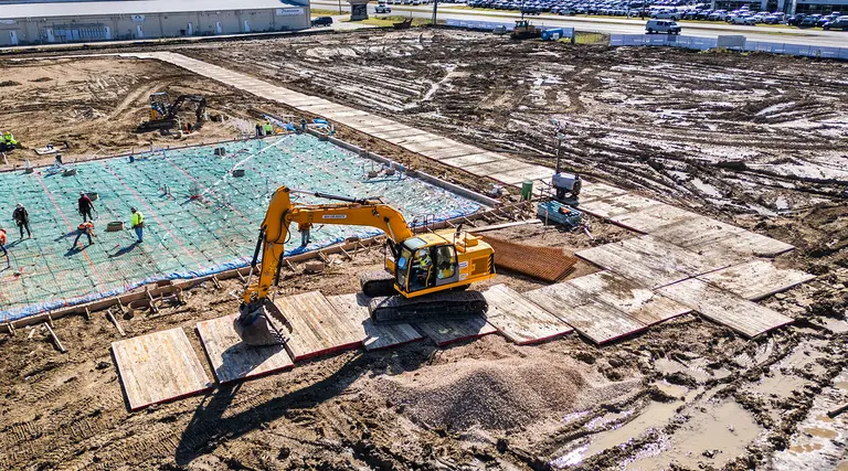 ground protection mats at a jobsite