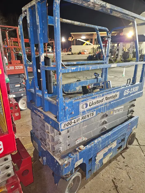 2018 Genie GS-1930 Scissor Lift