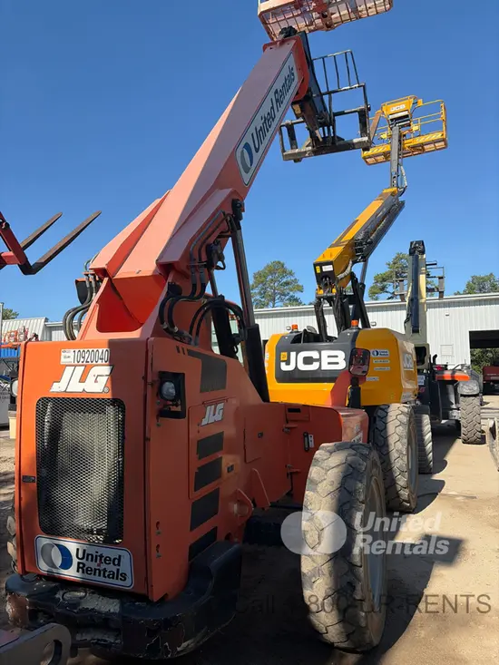 2019 SKYTRAK 6036 Forklift