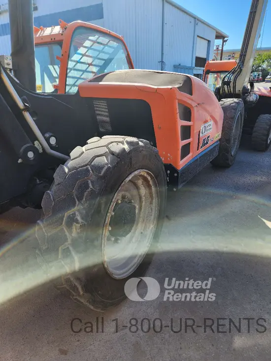 2018 JLG 742 Forklift