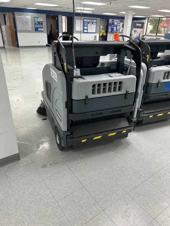 2022 Clarke SW4000 49 Sweeper