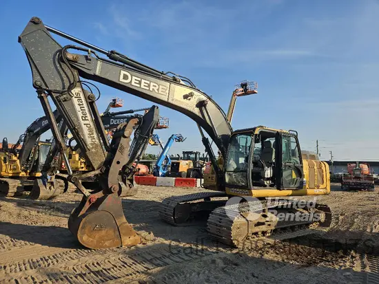 2021 John Deere 210G LC Excavator