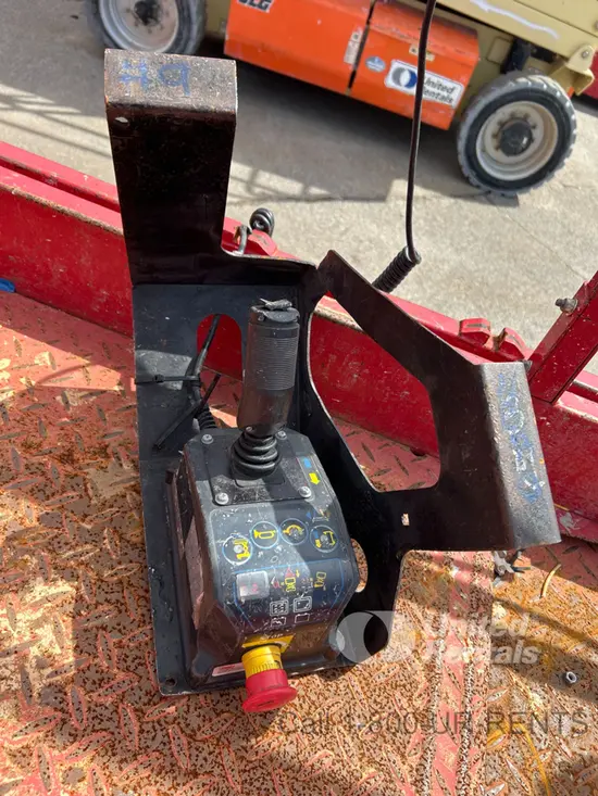 2019 MEC MICRO 19 Scissor Lift