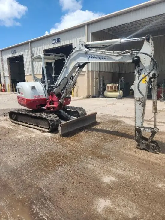 2019 Takeuchi TB250-2R Mini Excavator