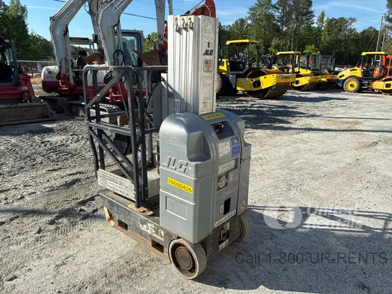 2017 JLG 20MVL Self-Propelled One-Person Lift