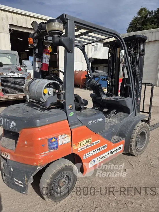 2020 Toyota 8FGU25 Warehouse Forklift