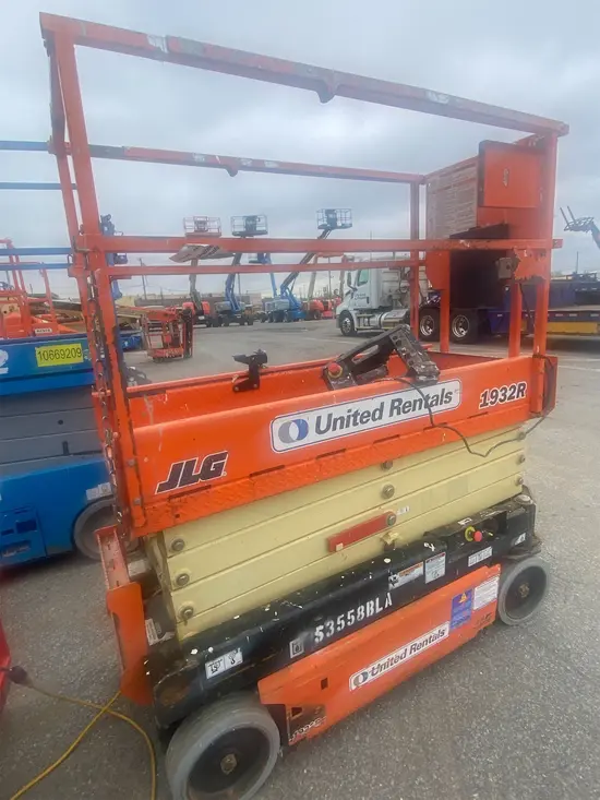 2017 JLG 1932R Scissor Lift