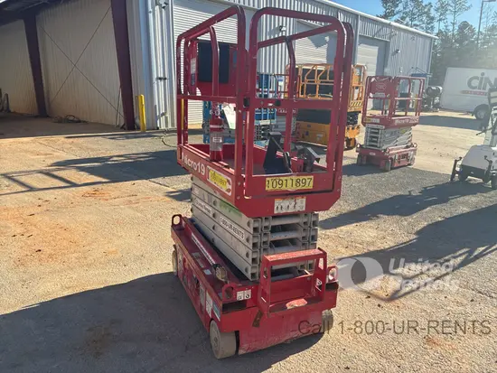 2019 MEC MICRO 19 Scissor Lift
