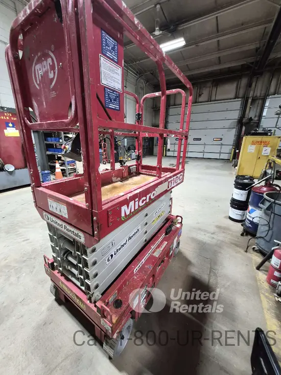 2019 MEC MICRO 19 Scissor Lift