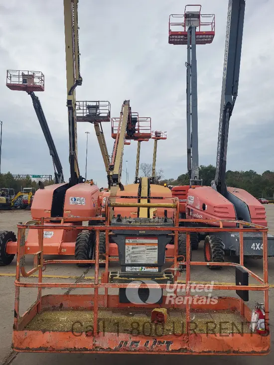 2017 JLG 400S Boom Lift