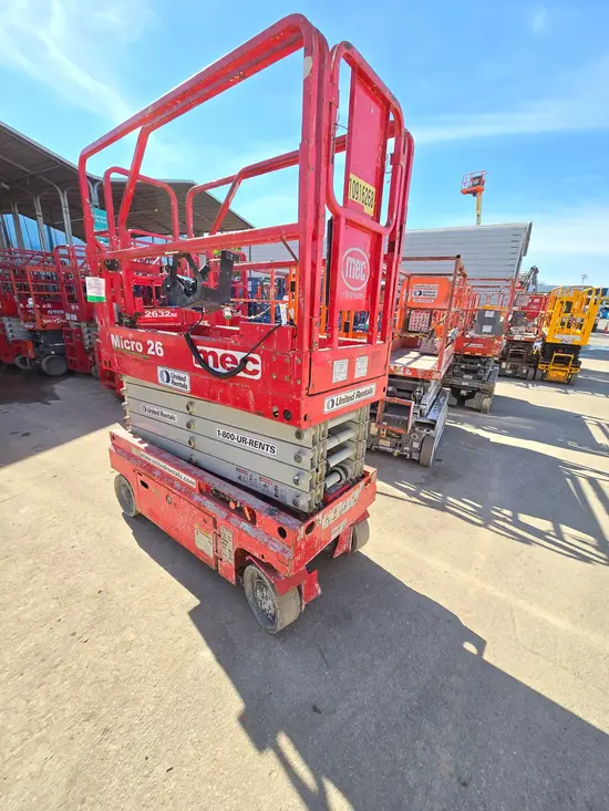 2019 MEC MICRO 26 Scissor Lift