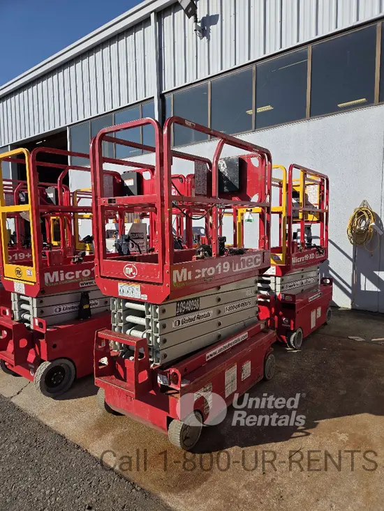 2019 MEC MICRO 19 Scissor Lift