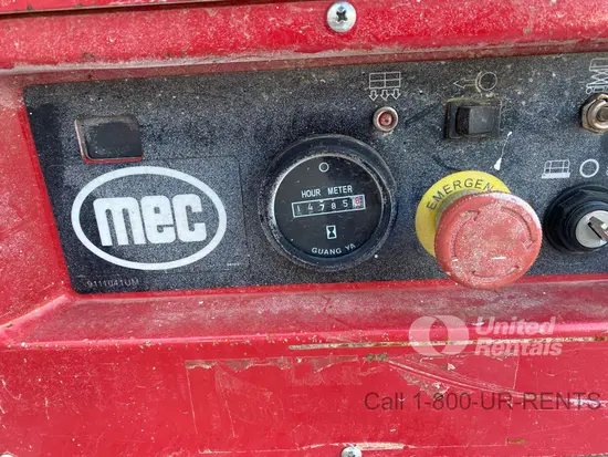 2019 MEC MICRO 19 Scissor Lift