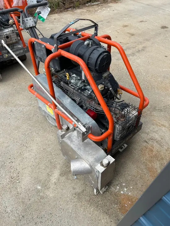 2022 Husqvarna SOFF CUT 4000 Street Saw/Blade