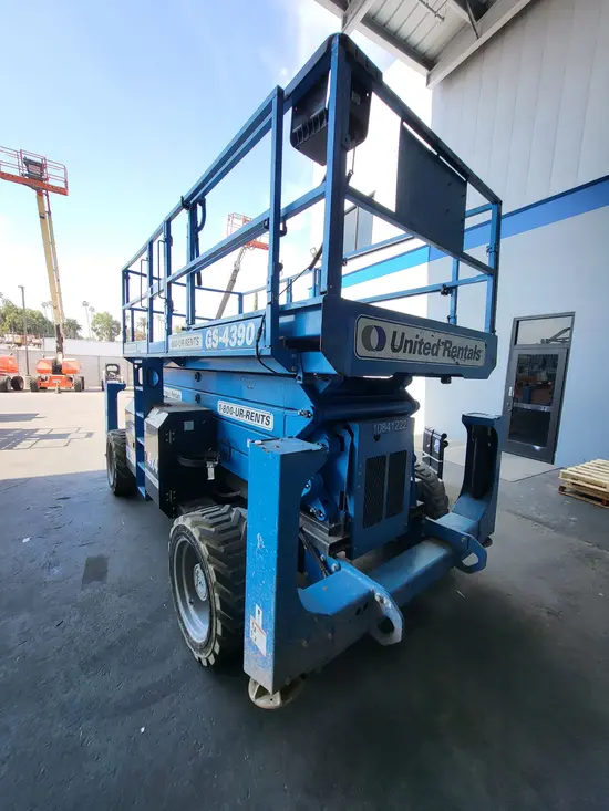 2018 Genie GS-4390 RT Rough Terrain Scissor Lift