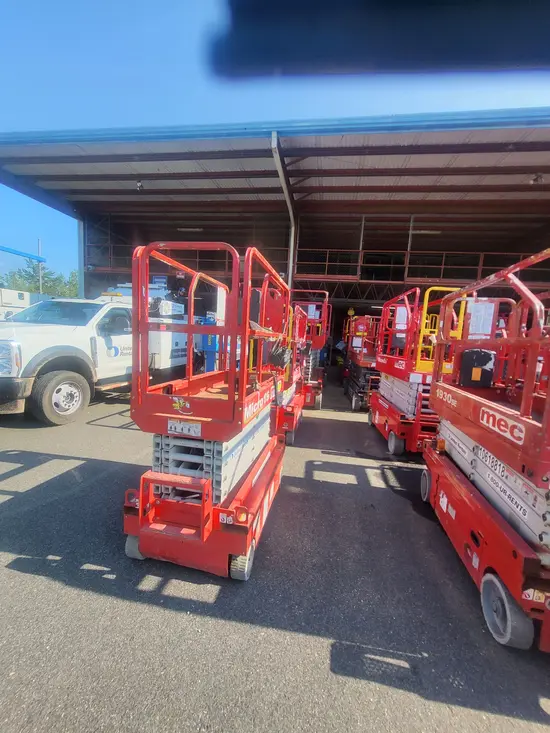 2019 MEC MICRO 19 Scissor Lift