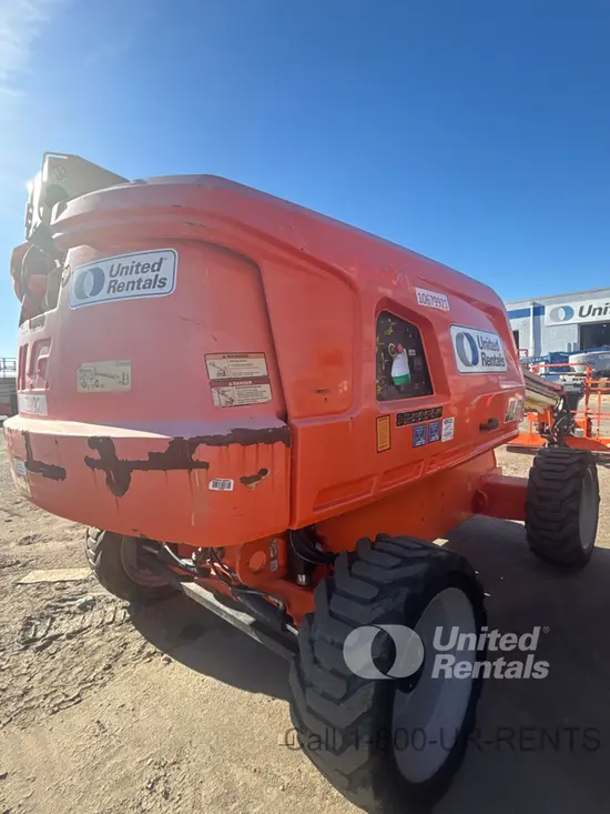 2017 JLG 600S Boom Lift