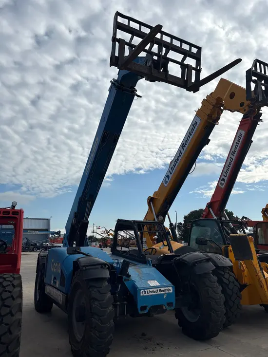 2016 Genie GTH-844 Forklift