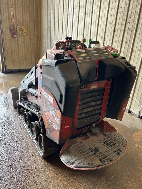 2020 Ditch Witch SK600 Track Loader