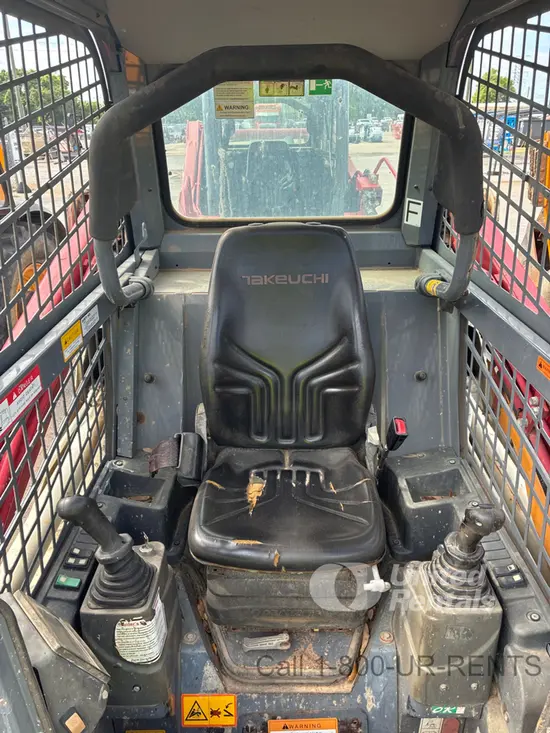 2020 Takeuchi TL8R2R Track Loader