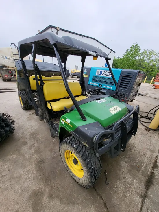 2022 John Deere XUV855M Utility Vehicle
