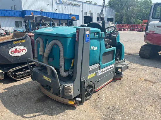 2019 Tennant M20 Sweeper