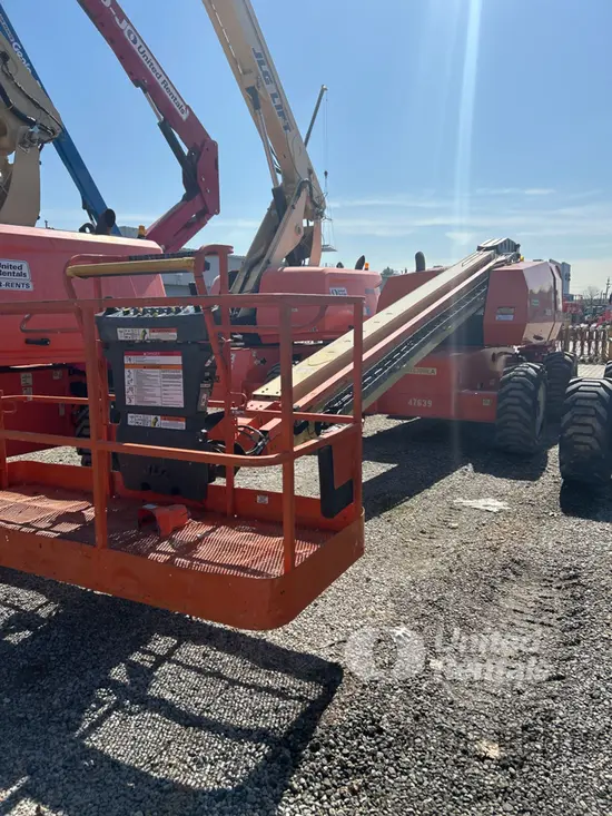 2017 JLG 600S Boom Lift