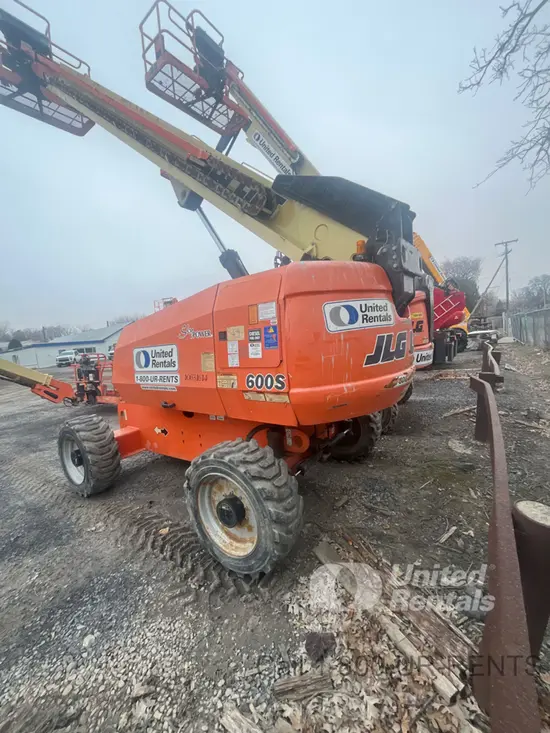 2017 JLG 600S Boom Lift