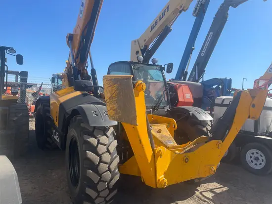 2021 JCB 512-56 Forklift