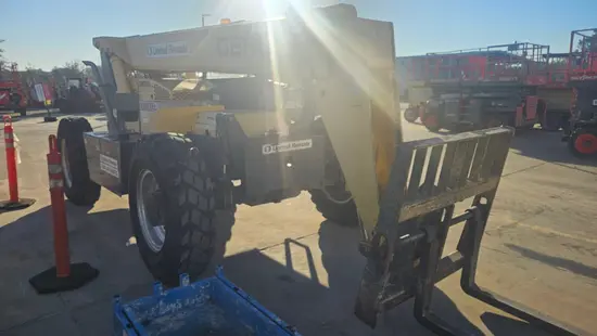 2017 Gehl RS8-42 Forklift