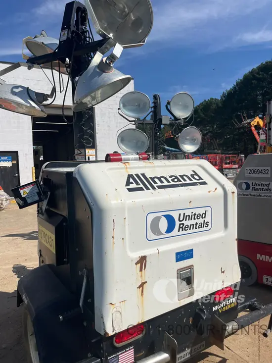 2018 Allmand NIGHT LIGHT V Portable Light Tower