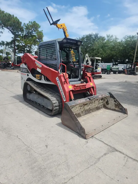 2022 Takeuchi TL12V2-CR Track Loader