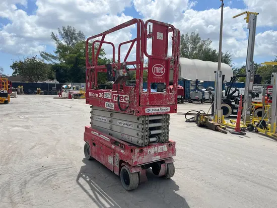 2019 MEC MICRO 26 Scissor Lift