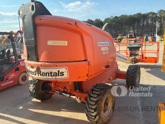 2017 JLG 400S Boom Lift