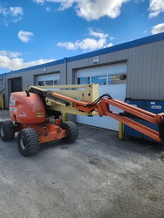 2012 JLG 450AJ Articulating Boom Lift