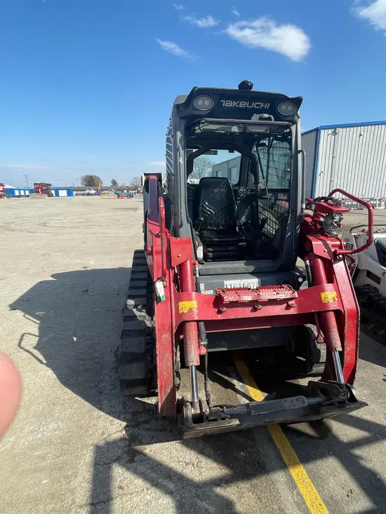 2019 Takeuchi TL12R2-CR Track Loader
