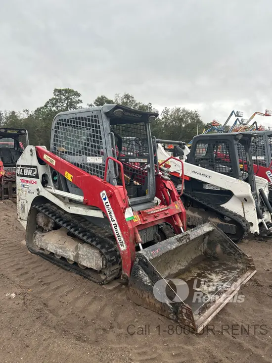 2022 Takeuchi TL8R2R Track Loader