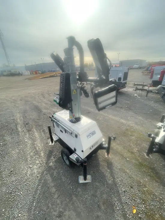 2022 Generac PLT240 Portable Light Tower