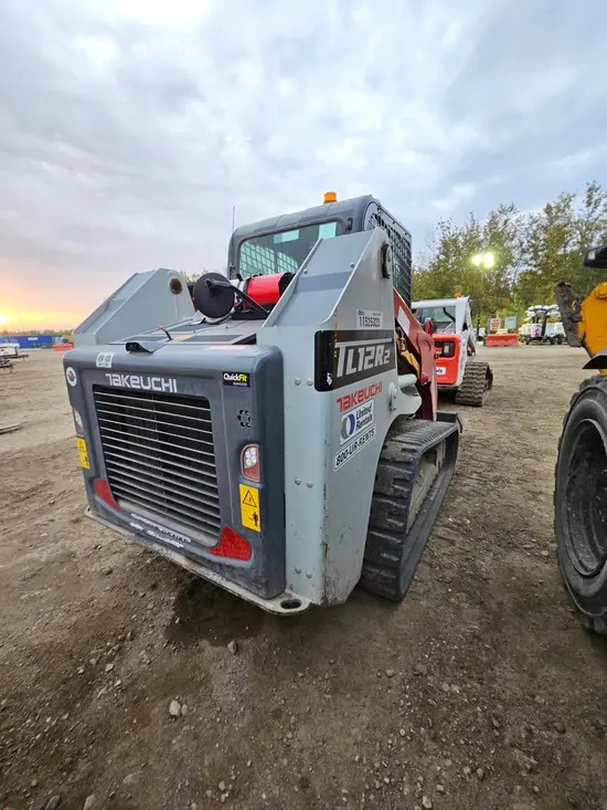 2022 Takeuchi TL12R2-CR Track Loader