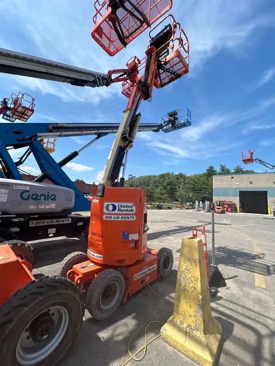 2017 JLG E300AJP Articulating Boom Lift