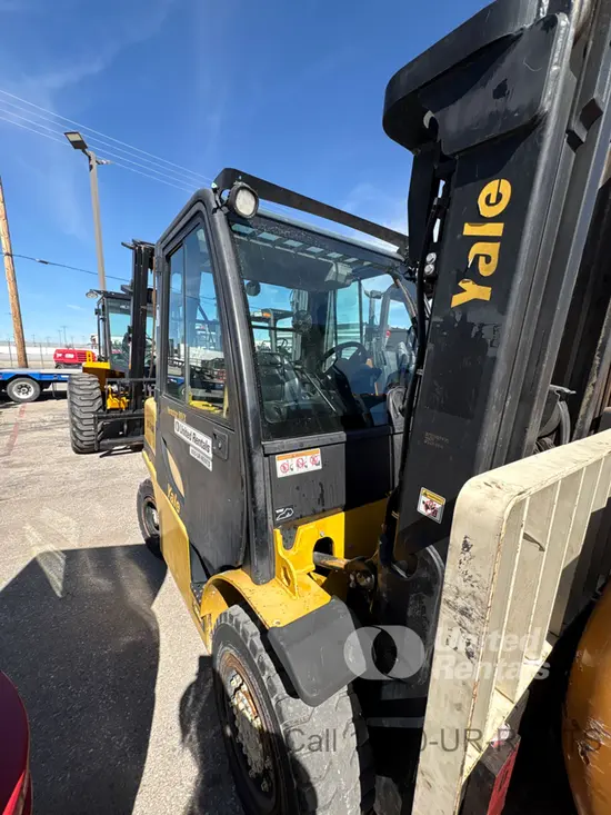 2014 YALE GP080VX Warehouse Forklift