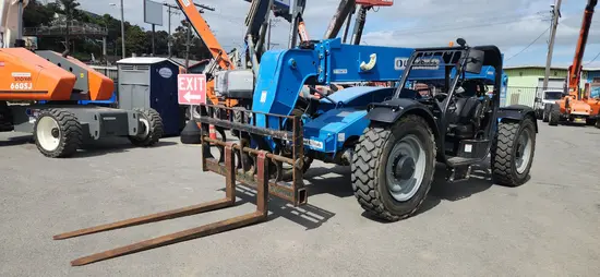 2017 Genie GTH-844 Forklift