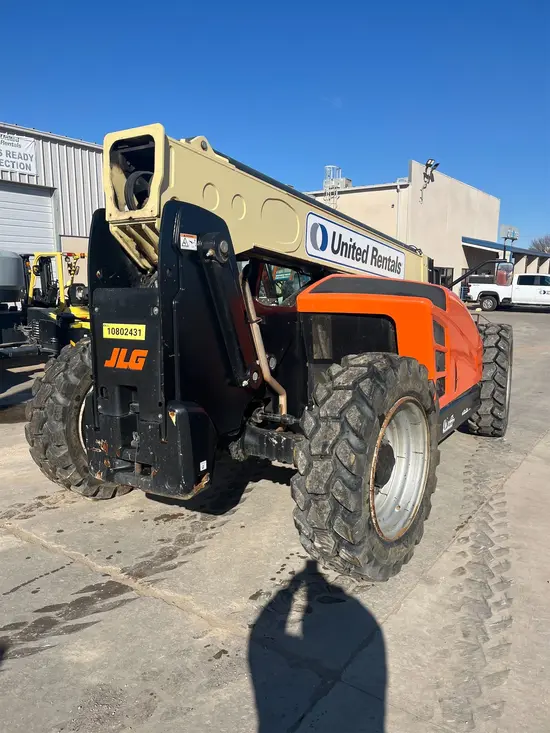 2018 JLG 742 Forklift