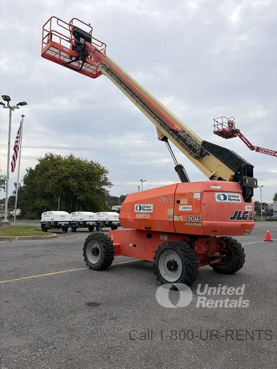 2017 JLG 600S Boom Lift
