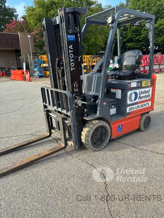 2022 Toyota 8FBCU25 Warehouse Forklift