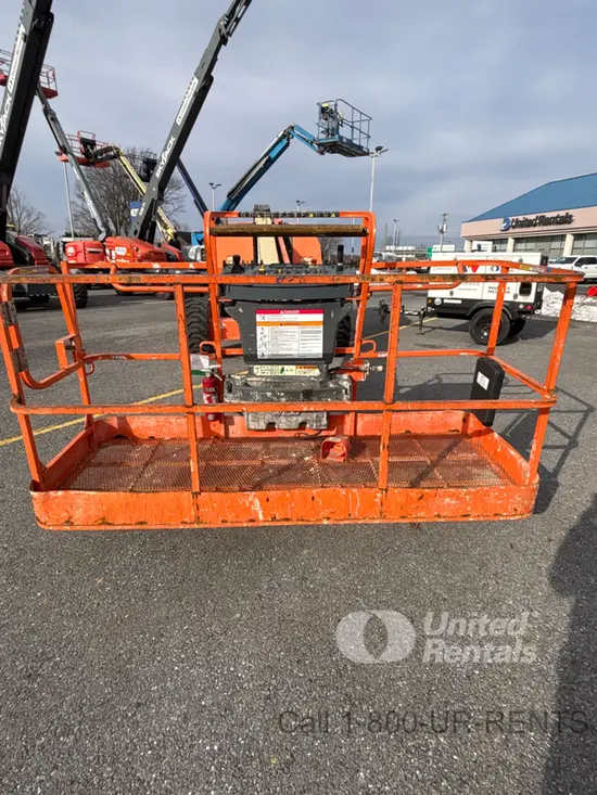 2017 JLG 600S Boom Lift