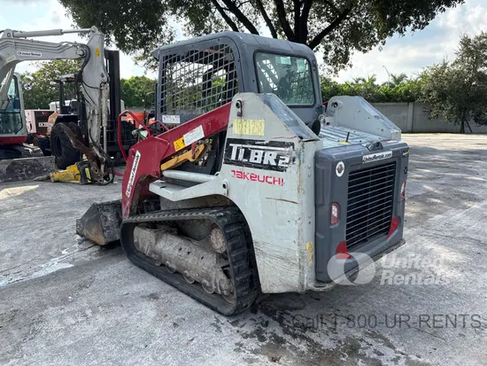 2021 Takeuchi TL8R2R Track Loader