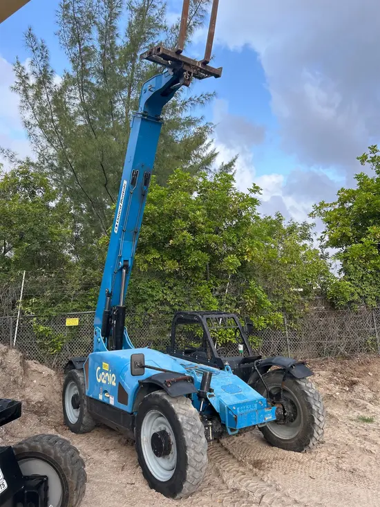 2016 Genie GTH-844 Forklift