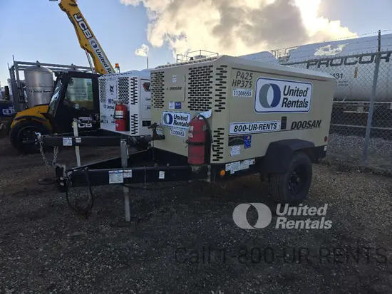 2021 Doosan P425/HP375WCUT4 Air Compressor